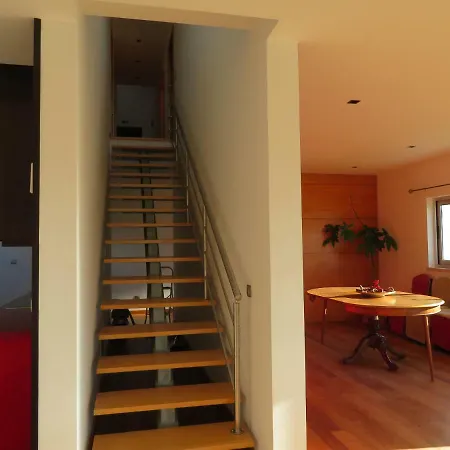 Casa Da Murtinheira * 基亚尤什
